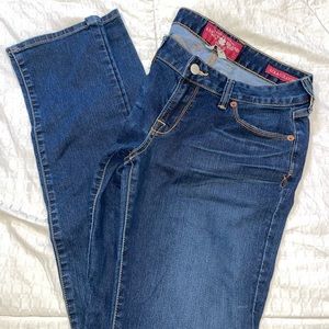 Size 4/27 long lucky brand jeans